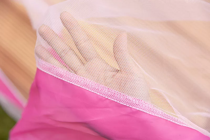 Mosquito net detail 2